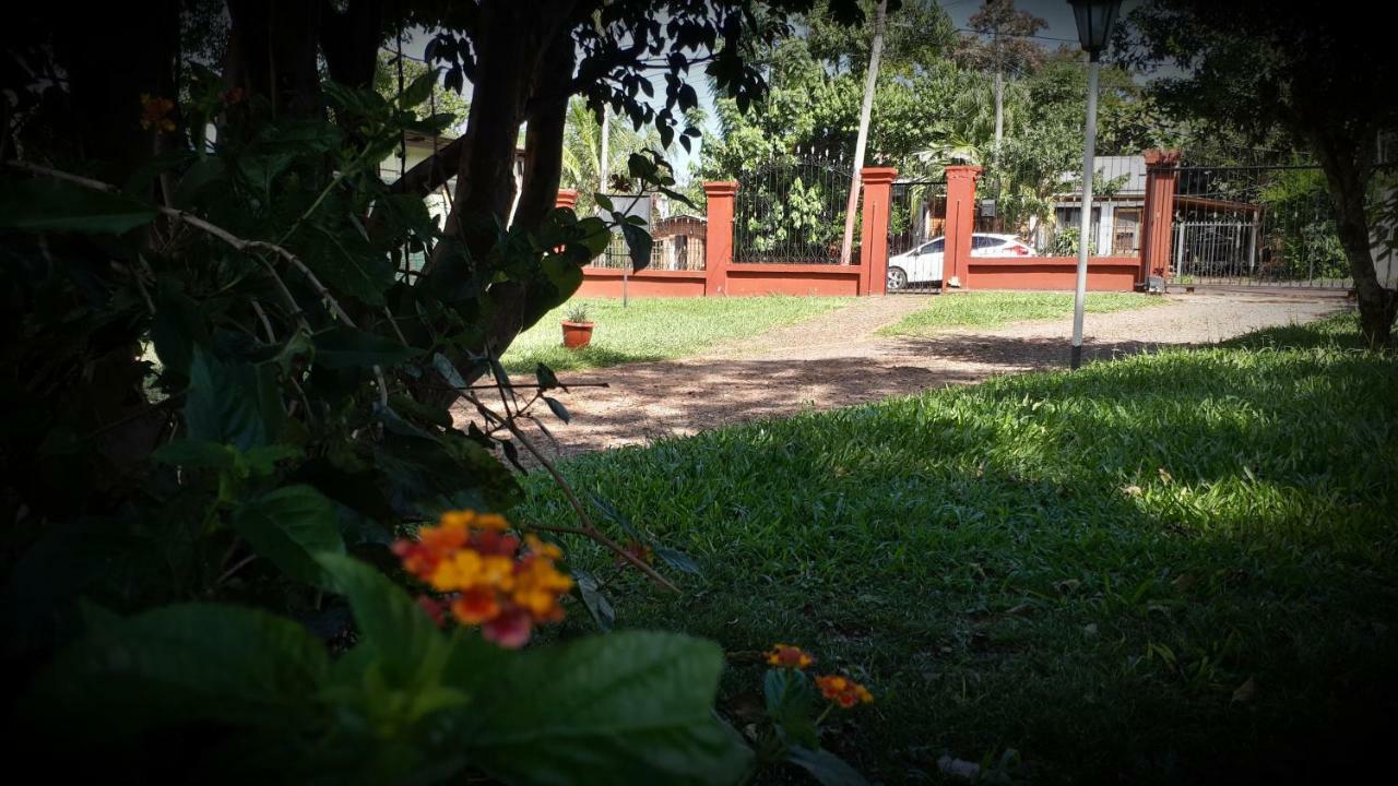 Complejo Solar Del Iguazu 1 Villa Puerto Iguazu Exterior photo